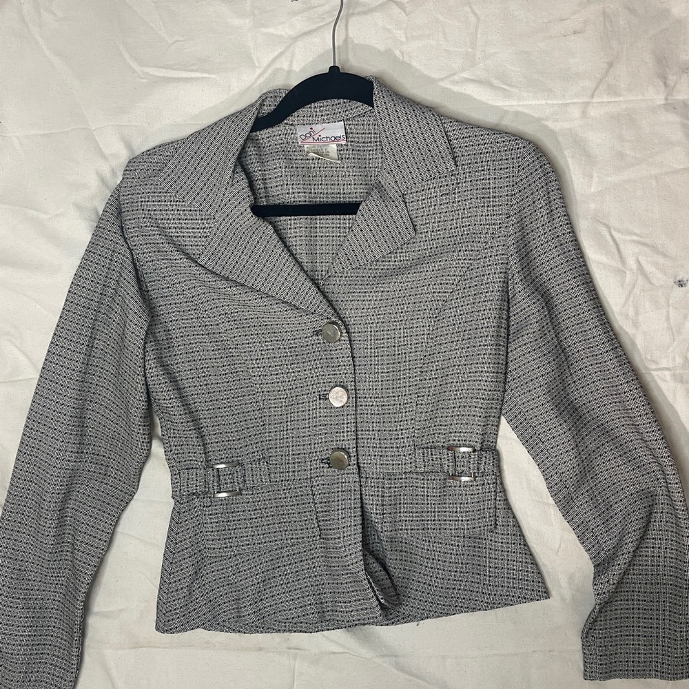 Gray & white patterned cropped blazer - image 1